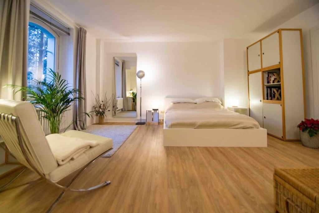 Ground Floor In Villa In Charlottenburg Garden View Berlin Eksteriør billede